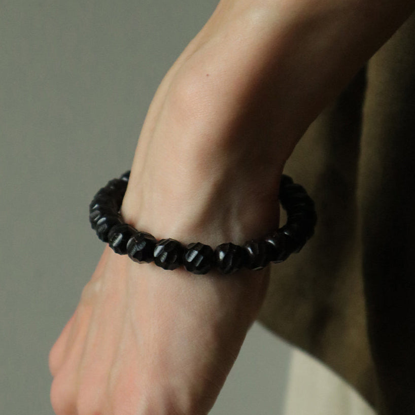 Black Palm Meditation Bracelet (6 mm)