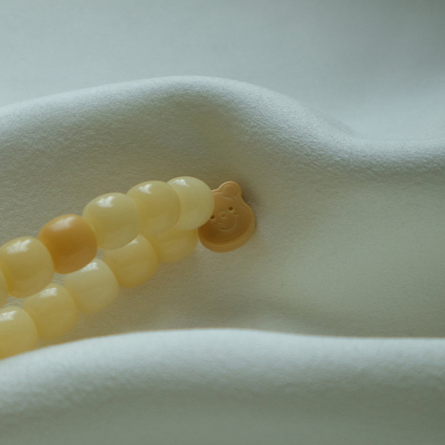Moonmist – Yellow Root Bead Bracelet