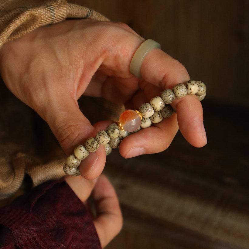 Frost Ember – Greywood Harmony Bracelet with Red Star Accent