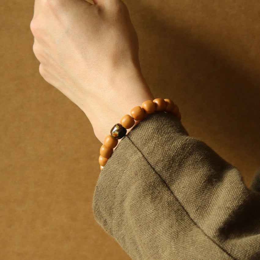 Cloud-Grain Walnut Bracelet (10 mm) 