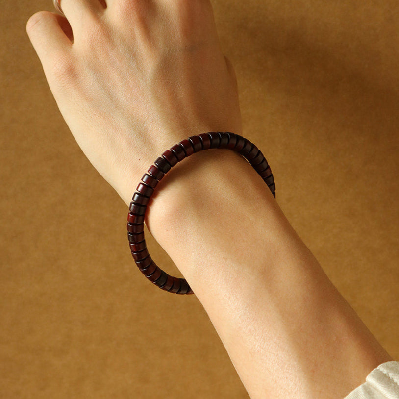 Bloom in Stillness – Purple Sandalwood Disc Bracelet