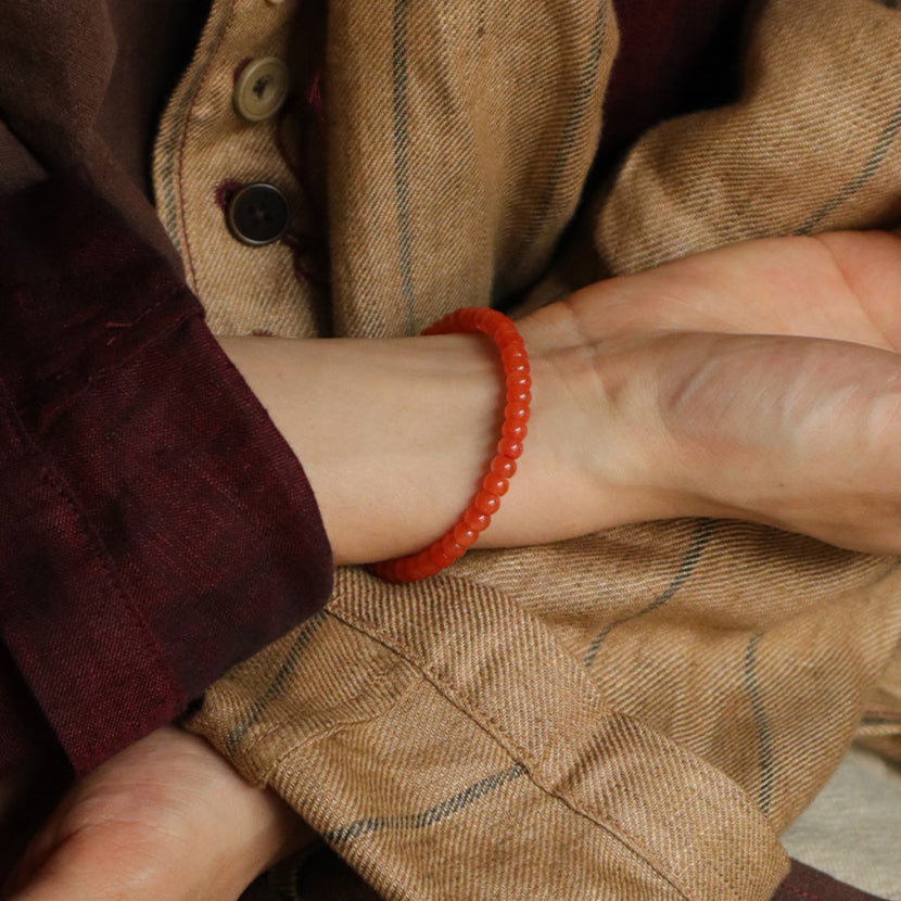 Crimson Blossom Agate Bracelet (5.5 mm)