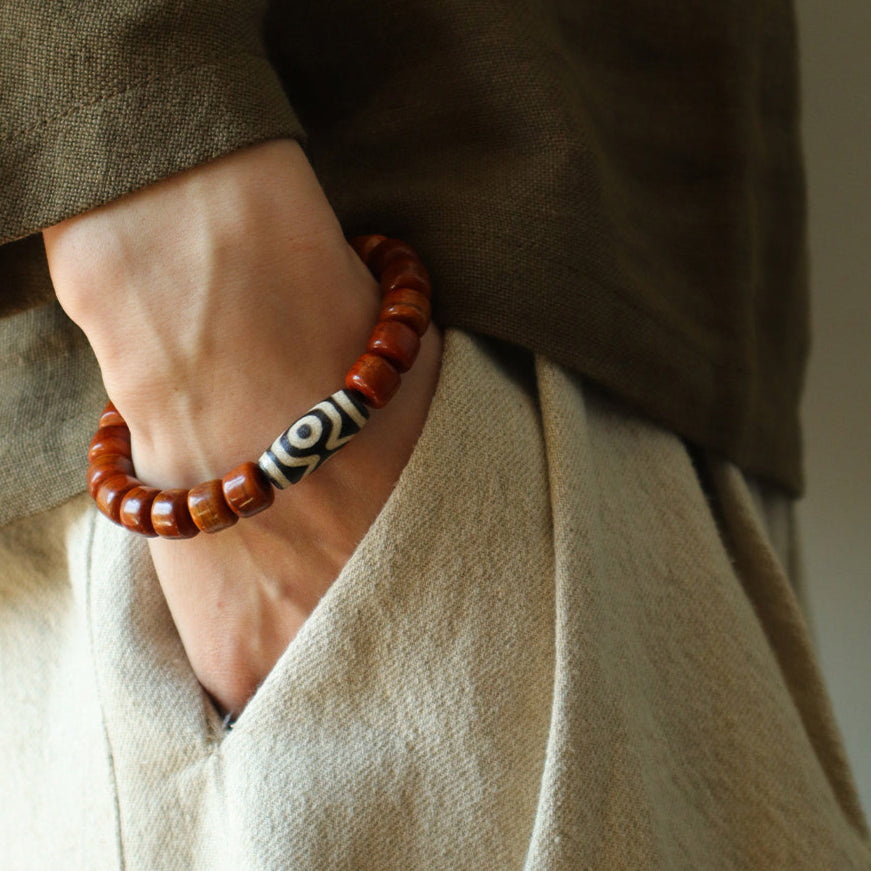 Tibetan Guardian Bead Bracelet (10 mm)