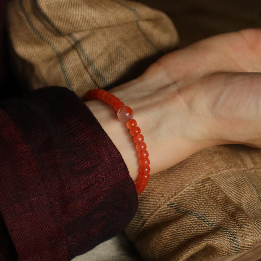 Crimson Blossom Agate Bracelet (5.5 mm)