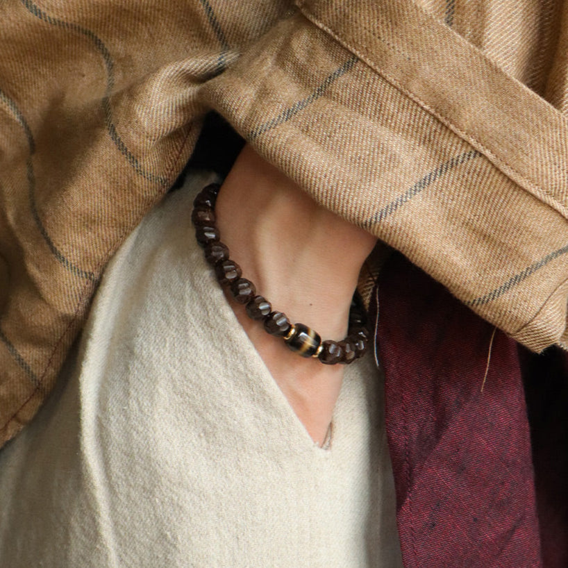 Heaven’s Return – Carved Coconut Shell Beads with Blade-Cut Edges Bracelet
