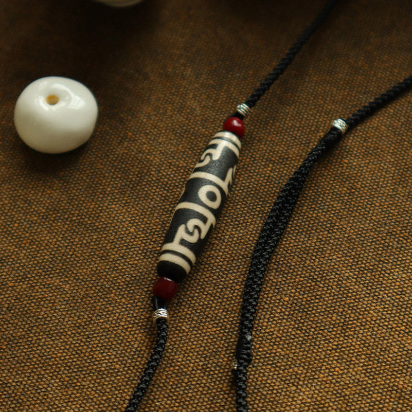 Guardian Eye Dzi Pendant (Tibetan Style)