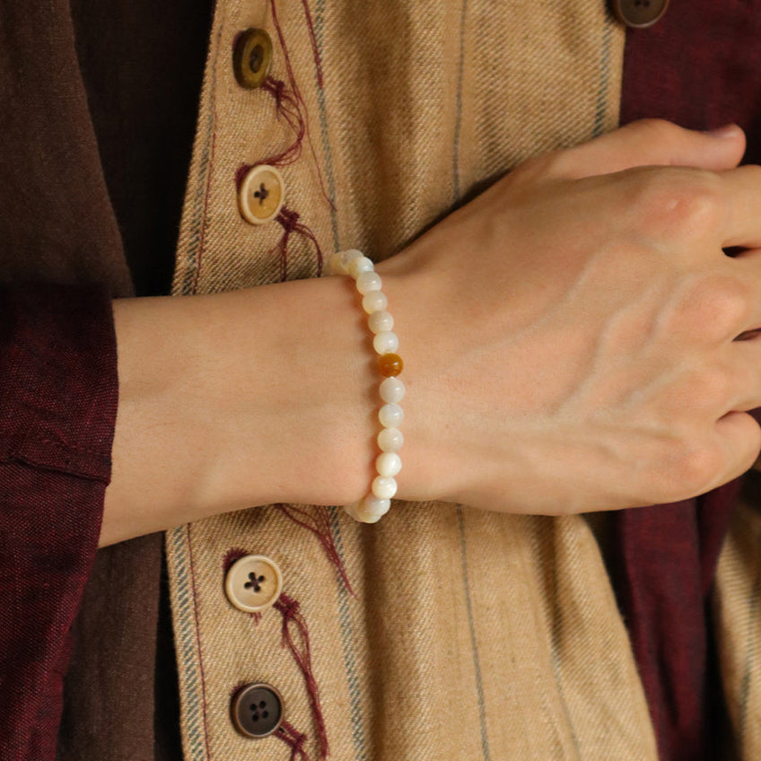 Solar Veil Shell Bracelet （6mm）