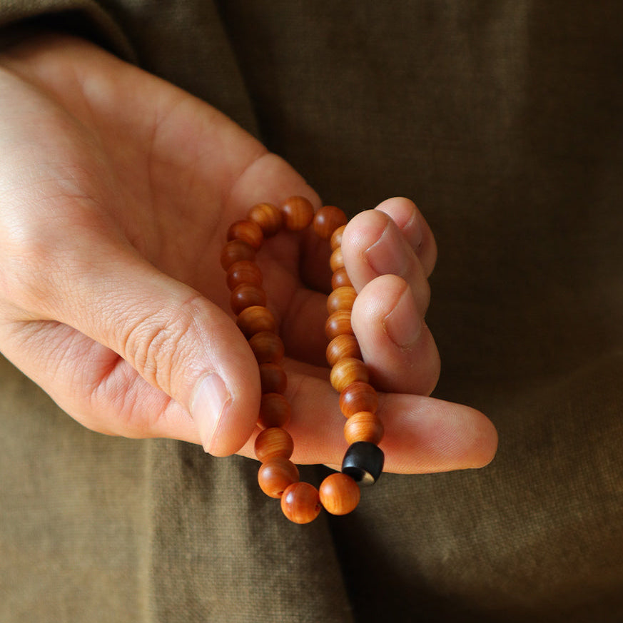 Twilight Memory – Aged Cypress Meditation Bracelet