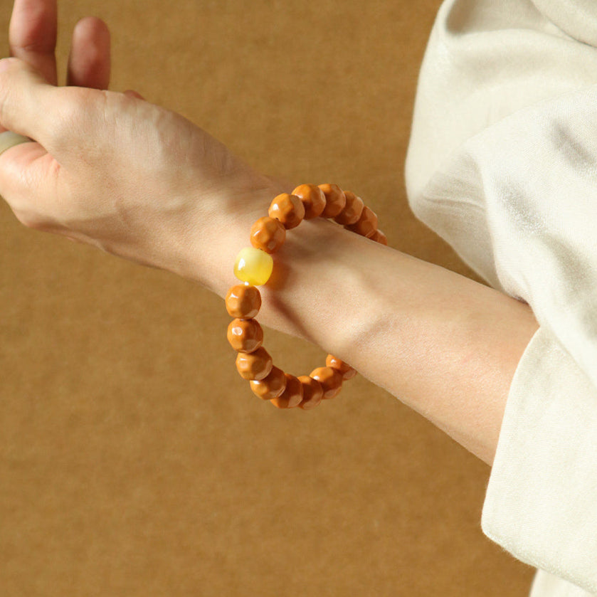Milky Core Balance Bracelet (10 mm)