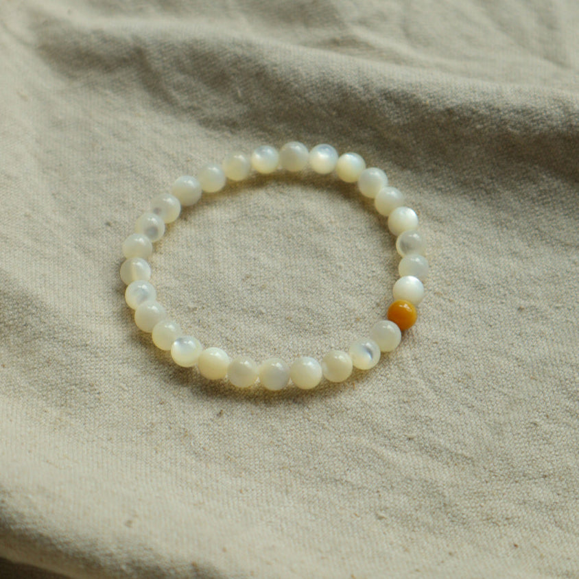 Solar Veil Shell Bracelet （6mm）
