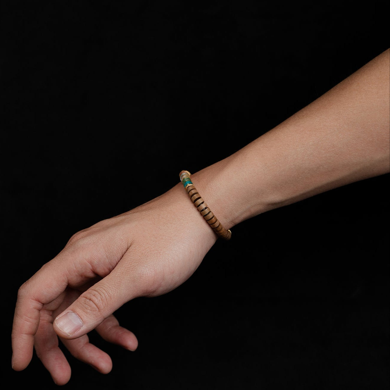 Rainbow Prism Sandalwood Disc Bracelet (6 mm)