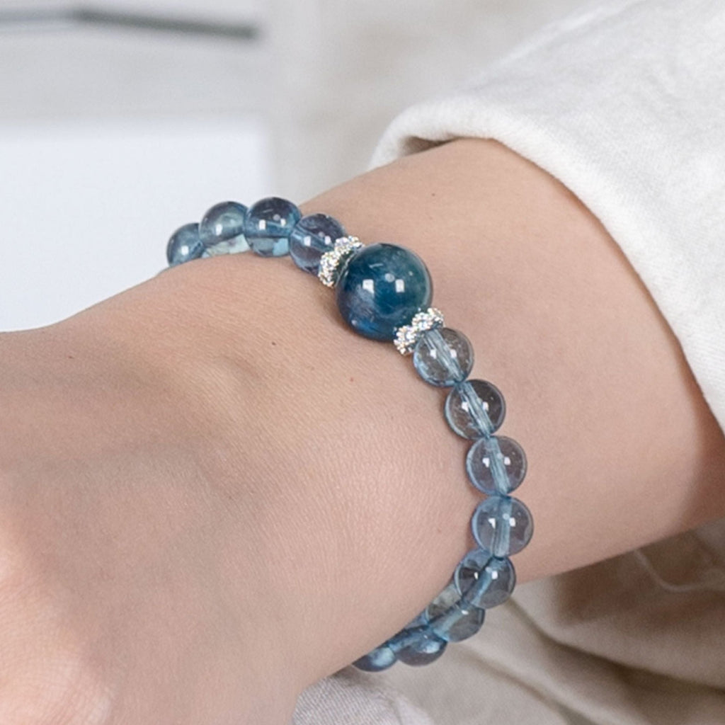 Ocean Blue Shield Bracelet – Aquamarine & Obsidian (7mm)
