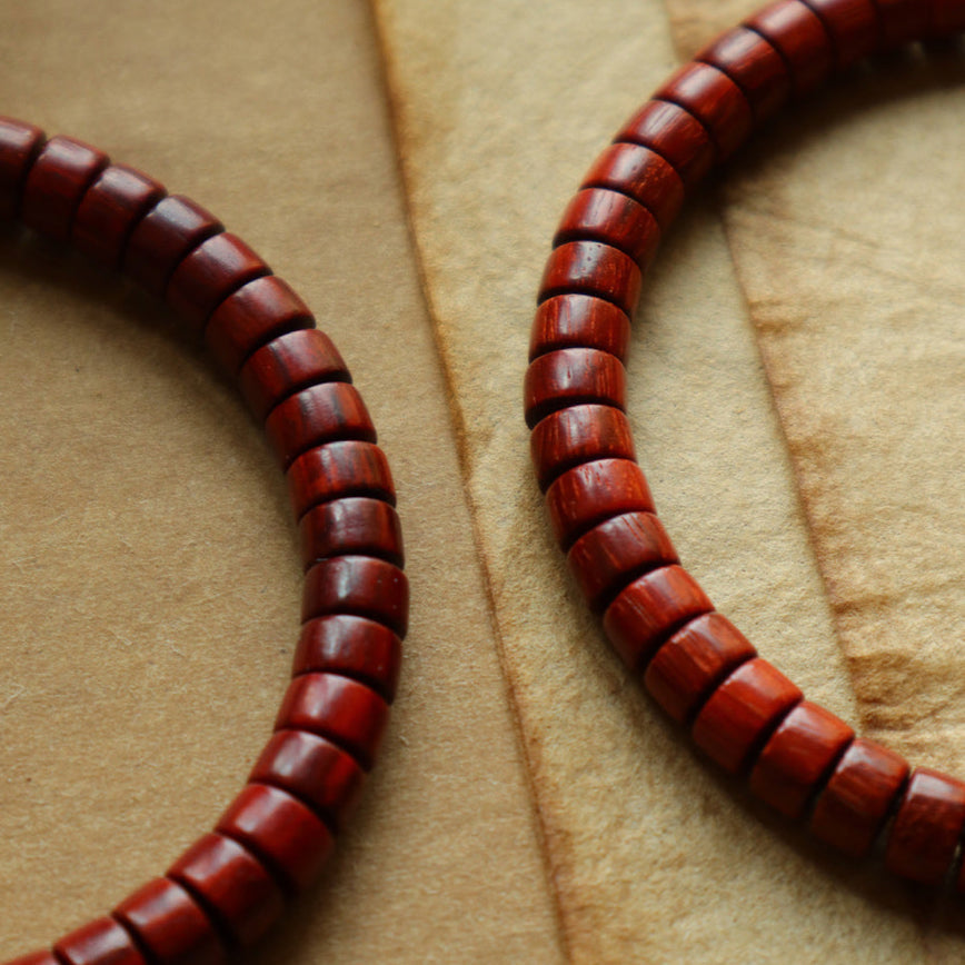 Bloom in Stillness – Purple Sandalwood Disc Bracelet