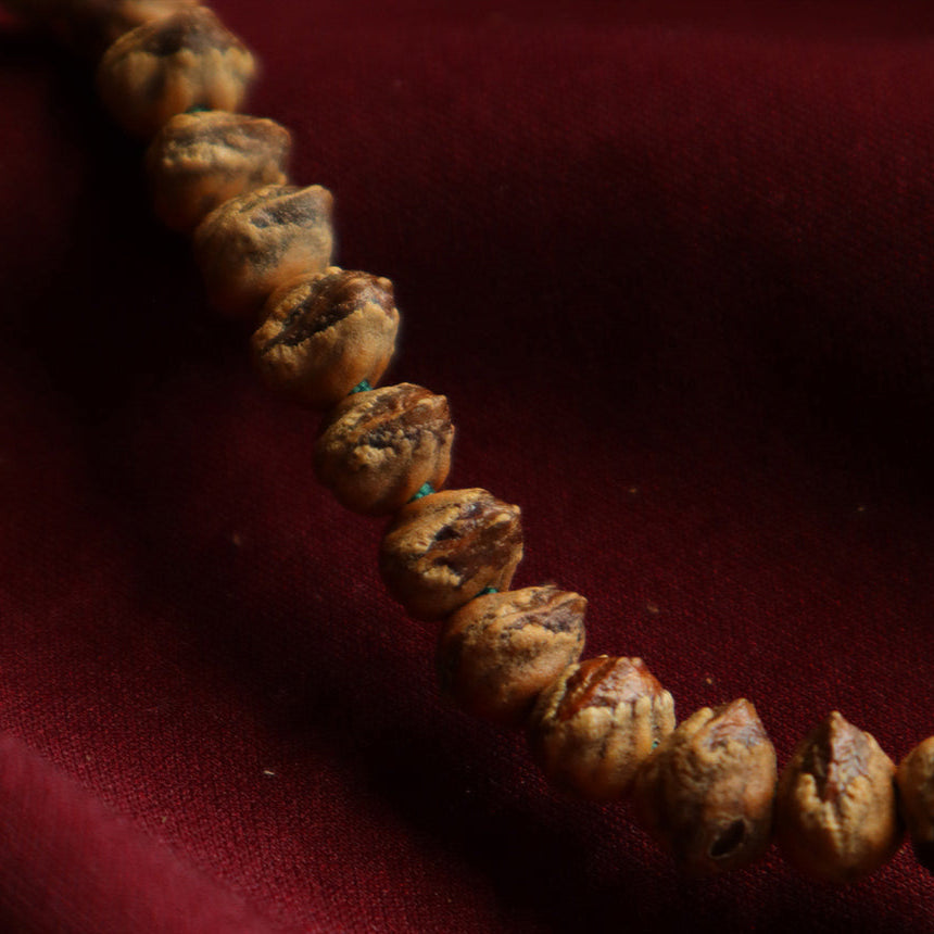 Elemental Harmony Mala – Fire & Earth Knots (108 beads)